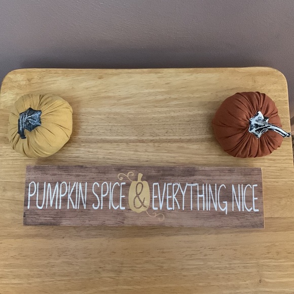 Fall Decor Bundle - Picture 2 of 12